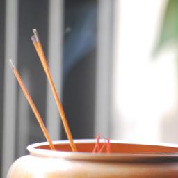 Incense Burners: A Guide to Selecting the Right One for Your Space
