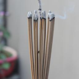How to Safely Burn Incense: A Step-by-Step Guide